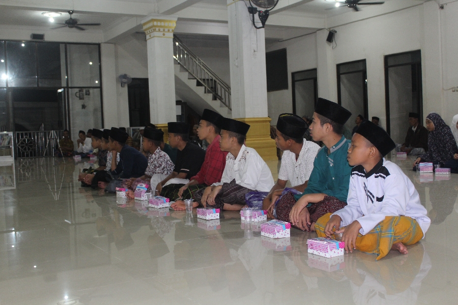 Motivasi, Puluhan Santri Ponpes Mukhtarul Amin Ikuti Lomba STQ Tingkat Desa Rensing Bat