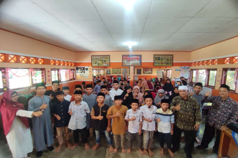 Sosialisasi Keasramaan, Pengurus Ponpes Sasar SD Sekitar Sakbar