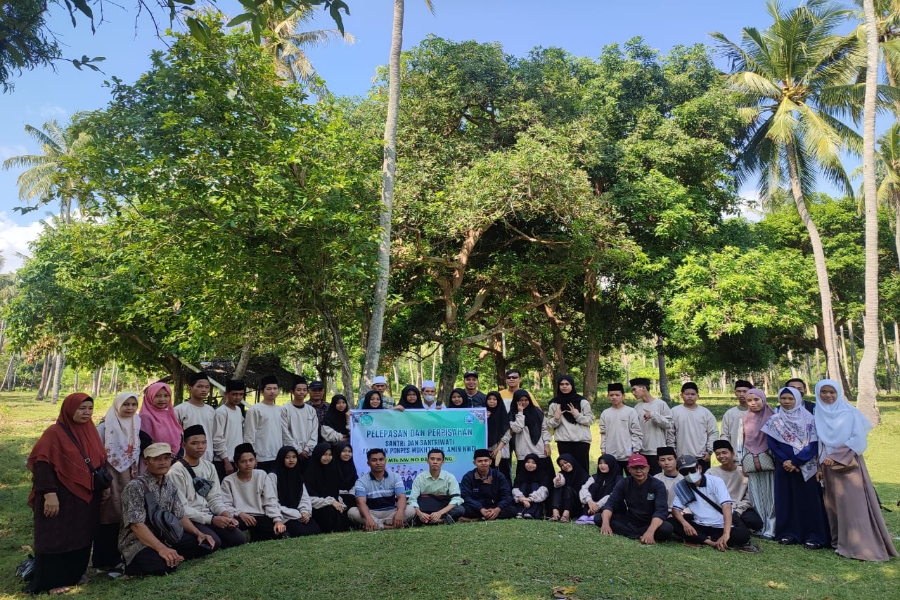 Ujian Selesai, Kelas 9 MTs Rensing Bat Tasyakkuran di Tempat Wisata