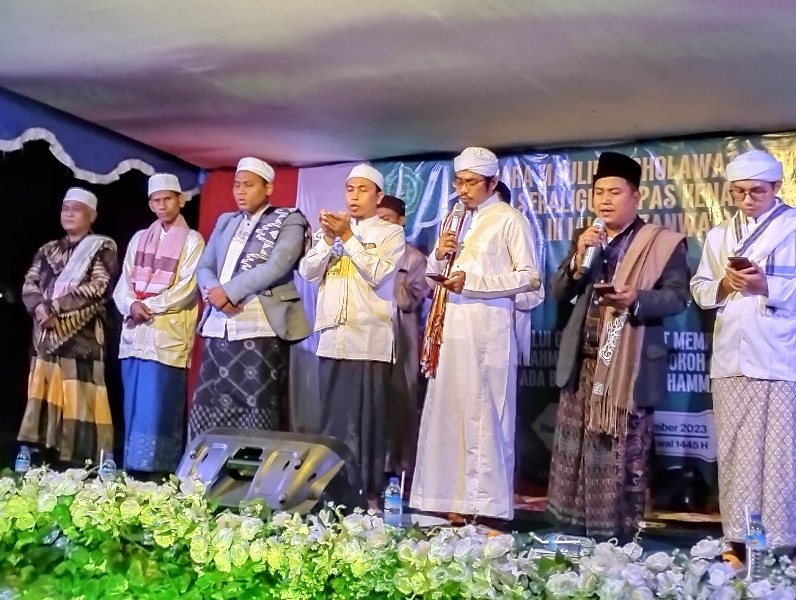 Peringatan Maulid dan Lepas Kenang PPL IAIH di Pontren Mukhtarul Amin