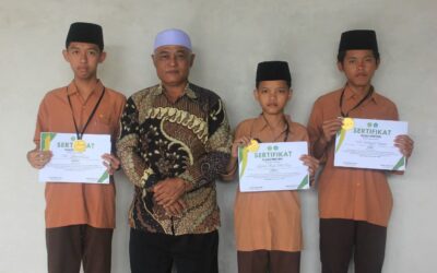 Pembagian Raport MTs NWDI Rensing Bat, Evaluasi & Prestasi